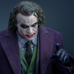The Joker DX32 Movie Masterpiece Hot Toys (figurine Batman The Dark Knight Trilogy)