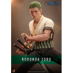 Roronoa Zoro Hot Toys figure TMS110 (Netflix One Piece)