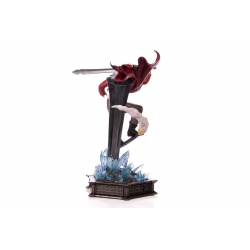 Dante F4F statue (Devil May Cry 3)