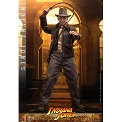 Indiana Jones (Harrisson Ford) Hot Toys Movie Masterpiece figure MMS716 (Indiana Jones and the dial of destiny)