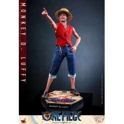 Monkey D Luffy Hot Toys figure TMS109 (Netflix One Piece)