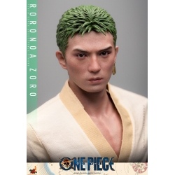 Roronoa Zoro Hot Toys figure TMS110 (Netflix One Piece)