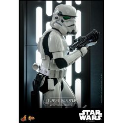 Stormtrooper With Death Star Hot Toys MMS736 1/6 action figure (Star Wars Power Of The Dark Side)
