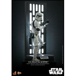 Stormtrooper With Death Star Hot Toys MMS736 1/6 action figure (Star Wars Power Of The Dark Side)