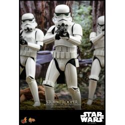 Stormtrooper With Death Star Hot Toys MMS736 1/6 action figure (Star Wars Power Of The Dark Side)