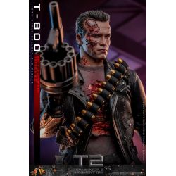 T-800 Battle Damaged Version 2.0 Hot Toys DX46 - figurine 1/6 Terminator 2