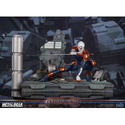 Cyborg Ninja (Gray Fox) by First 4 Figures F4F - Metal Gear Solid 57 x 37 x 41 cm statue