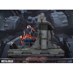 Cyborg Ninja (Gray Fox) by First 4 Figures F4F - Metal Gear Solid 57 x 37 x 41 cm statue