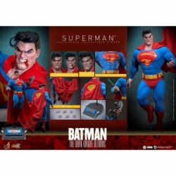 Superman di Hot Toys - CMS032 - Il ritorno del Cavaliere Oscuro in scala 1/6 action figure