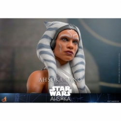 Ahsoka Tano by Hot Toys - TMS118 - Star Wars Ahsoka 1/6 scale action figure