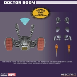 Doctor Doom One:12 van Mezco - Marvel 1/12 schaal actiefiguur