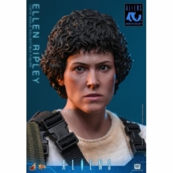 Ellen Ripley Collector par Hot Toys - MMS894 - figurine 1/6 Aliens de 30 cm