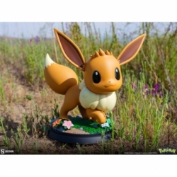 Eevee Life-Size de Sideshow Collectibles - estatua Pokemon a escala 1/1