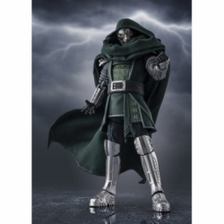 Doctor Doom S.H.Figuarts by Bandai Tamashii Nations - Avengers: Doomsday 16 cm action figure