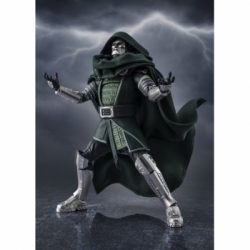 Doctor Doom S.H.Figuarts par Bandai Tamashii Nations - figurine Avengers: Doomsday de 16 cm
