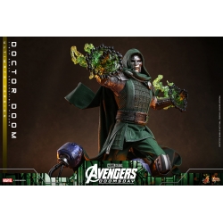 Doctor Doom de Hot Toys Ultimate version - MMS907 - figura de acción Avengers: Doomsday a escala 1/6