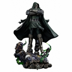 Doctor Doom Legacy Replica di Iron Studios - figura Avengers: Doomsday in scala 1/4