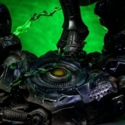 Doctor Doom Legacy Replica di Iron Studios - figura Avengers: Doomsday in scala 1/4