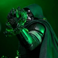 Doctor Doom Legacy Replica di Iron Studios - figura Avengers: Doomsday in scala 1/4