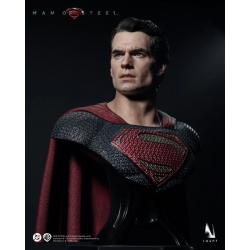 Superman di Inart - action figure Man of Steel in scala 1/6