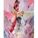 Shanks and Uta Bandai Figuarts Zero figures (One Piece)