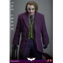 The Joker Hot Toys DX32 (Batman The Dark Knight Trilogy collectible figure)