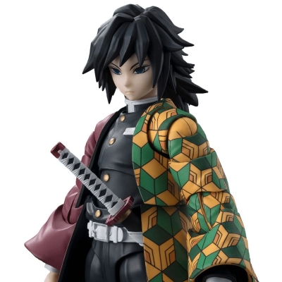 Giyu Tomioka Bandai SH Figuarts 1/12 figure (Demon Slayer)