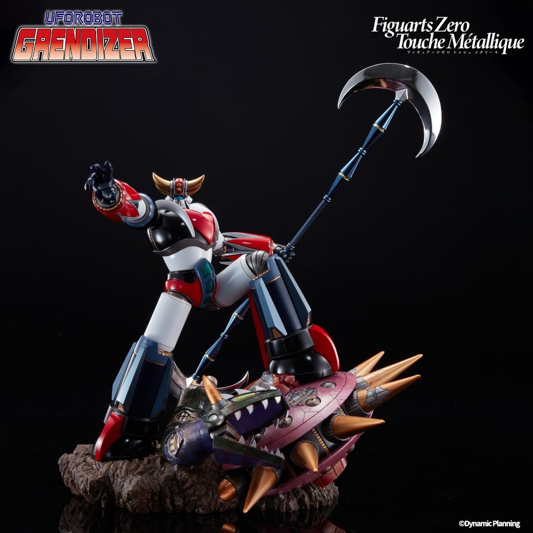 Goldorak Bandai Tamashii Nations Figuarts Zero Touche Metallique statue (Goldorak)