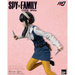 Yor Forger (winter costume version) ThreeZero FigZero 1/6 figure (Spy X Family Code White)