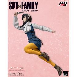 Yor Forger (winter costume version) ThreeZero FigZero 1/6 figure (Spy X Family Code White)