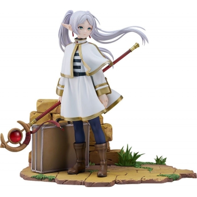 Frieren Magic Of The Eventide Glow Good Smile Company figurine 21 cm (Frieren Beyond Journey's End) Figurine Frieren Magic Of The Eventide Glow Good Smile Company : exposée sur fond blanc