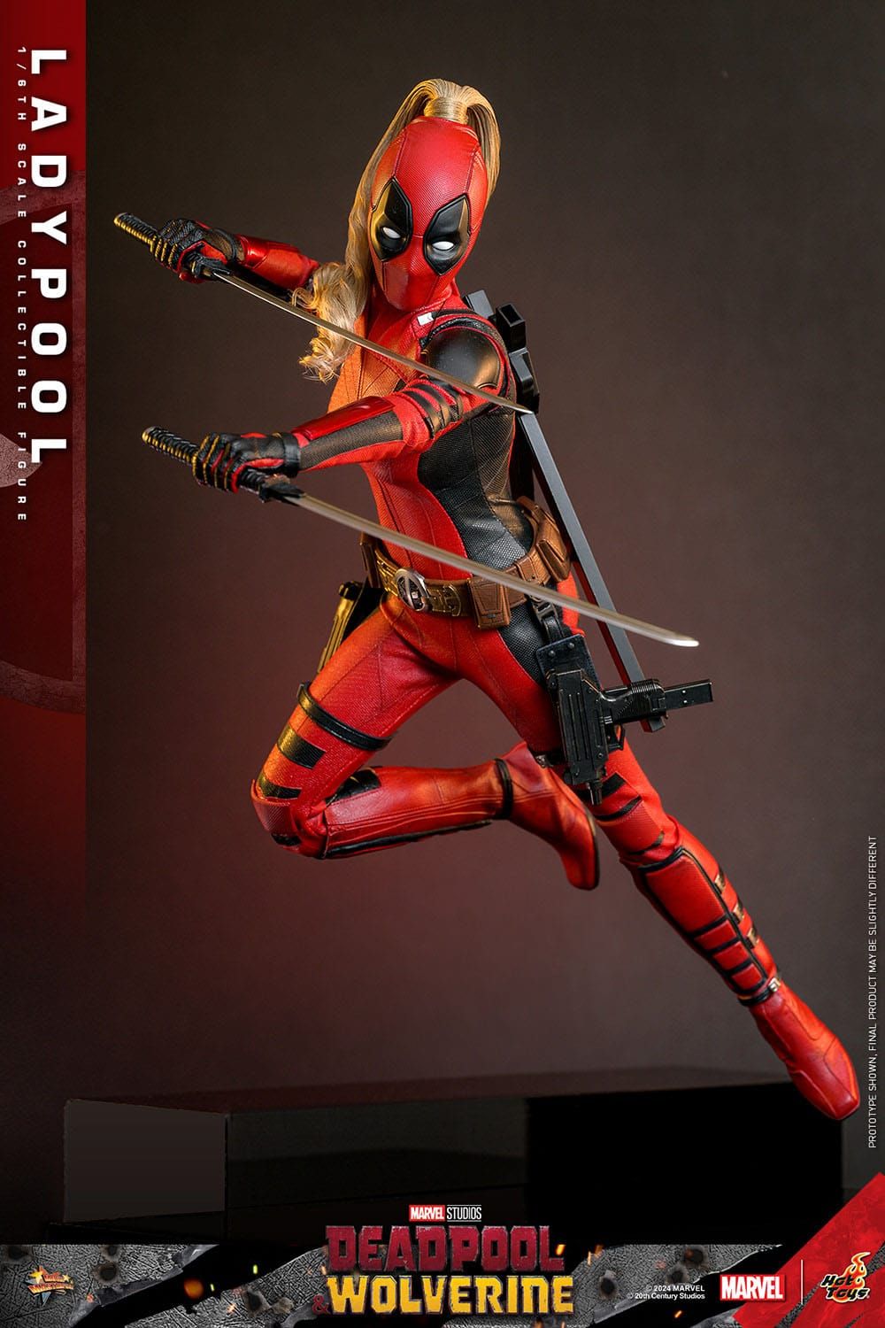 Ladypool Hot Toys MMS747 - Deadpool and Wolverine 1/6 figure