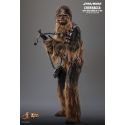 Chewbacca With Disassembled C-3PO Hot Toys MMS766 - figurine 1/6 Star Wars L'Empire Contre-Attaque