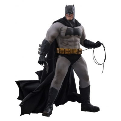 Batman Hot Toys CMS024 - figurine 1/6 The Dark Knight Returns Batman Hot Toys CMS024 - figurine 1/6 The Dark Knight Returns