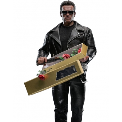 T-800 Hot Toys MMS795 version 2.0 - figurine Terminator 2 Le Jugement Dernier 1/6 T-800 Hot Toys MMS795 version 2.0 - figurine Terminator 2 Le Jugement Dernier 1/6