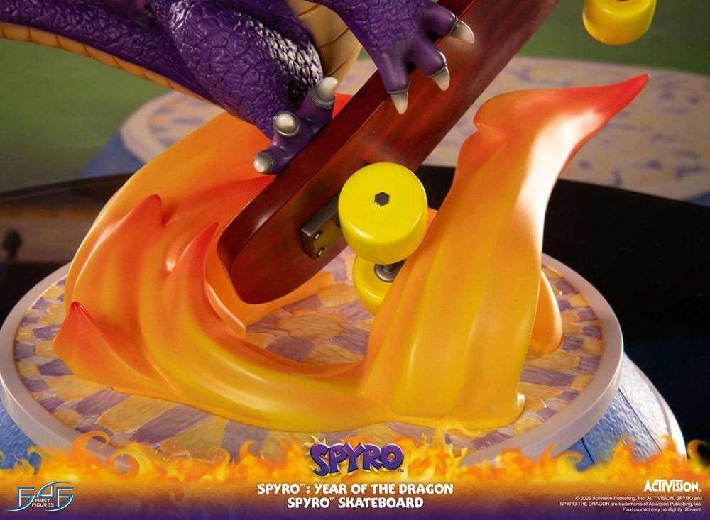 Spyro First 4 Figures F4F - Spyro Year Of The Dragon 34 cm figure