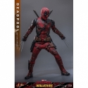 Deadpool Battling Version Hot Toys MMS782 - Deadpool and Wolverine 1/6 action figure