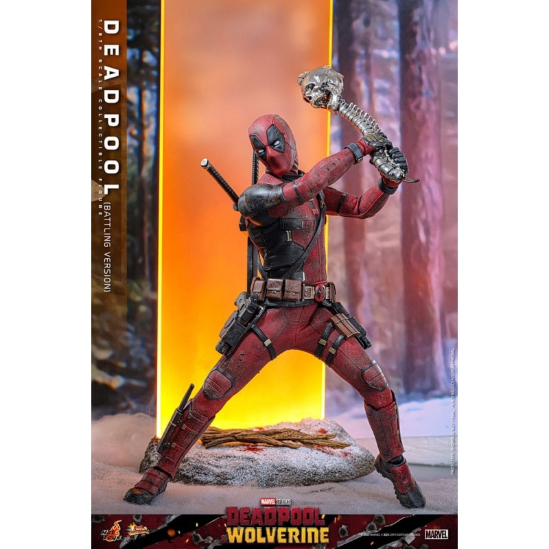 Deadpool Battling Version Hot Toys : Deadpool and Wolverine action figure