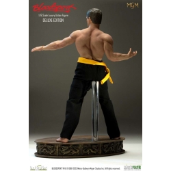 Frank Dux (Jean-Claude Van Damme) Infinite Statue Deluxe version - Bloodsport 1/6 actiefiguur