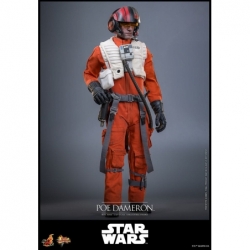 Poe Dameron by Hot Toys MMS806 - Star Wars The Force Awakens 1/6 scale action figure