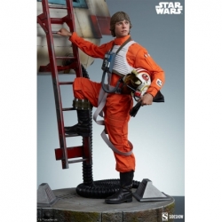 Luke Skywalker (X-Wing: Red Five Standing By) Premium Format by Sideshow Collectibles - Star Wars 1/4 scale statue