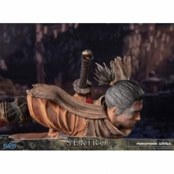 Statue Sekiro : Shadow Die Twice de 32 cm par First 4 Figures