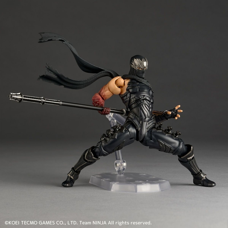 Ryu Hayabusa Revoltech action figure Kaiyodo - Ninja Gaiden 3
