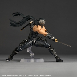 Ryu Hayabusa Revoltech Amazing Yamaguchi par Kaiyodo - figurine Ninja Gaiden 3 de 17 cm