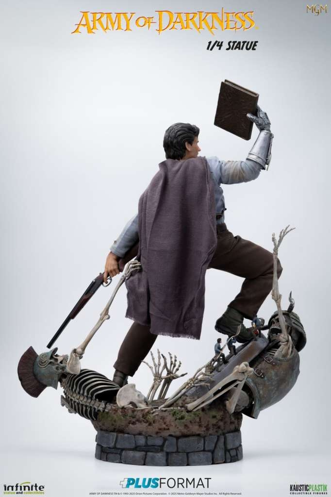 Ash Plus Format by Infinite Statue - Army Of Darkness 1/4 scale statue