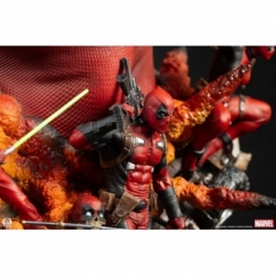 Deadpool Fine Art von Premium Collectibles Studio - Marvel 42 x 26 x 29 cm bust