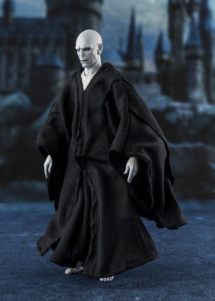 Lord Voldemort SH Figuarts par Bandai Tamashii Nations - figurine Harry Potter Et La Coupe De Feu de 15 cm