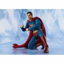 Superman SH Figuarts par Bandai Tamashii Nations - figurine Superman (2025) de 16 cm