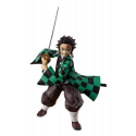 Tanjiro Kamado (Battle In The Infinity Castle) SH Figuarts par Bandai - figurine Demon Slayer de 14 cm