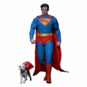 Superman et Krypto par Hot Toys - figurines 1/6 Superman 2025 de 33 cm - Reference MMS812 Superman et Krypto par Hot Toys - figurines 1/6 Superman 2025 de 33 cm - Reference MMS812